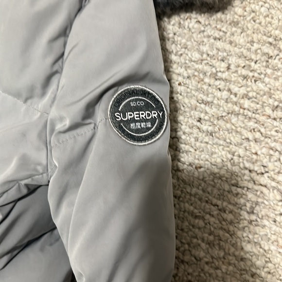Superdry winter jacket - Picture 3 of 5